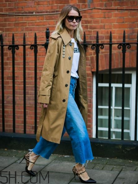 冬天牛仔闊腿褲配什么鞋子？冬天牛仔闊腿褲搭配鞋子圖