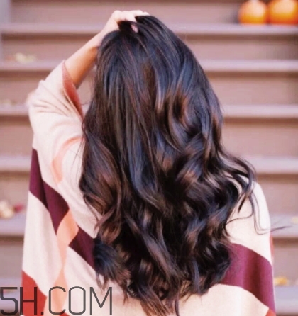 2018流行什么發(fā)色？2018流行發(fā)色