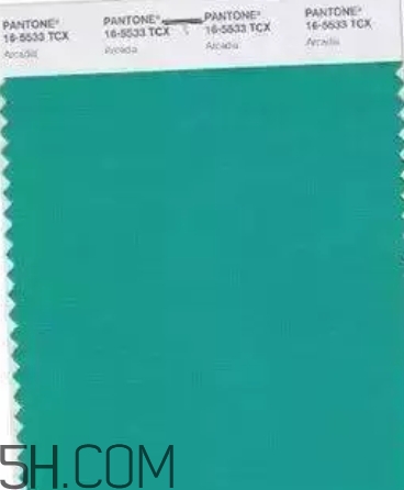 2018流行什么顏色衣服？2018流行衣服顏色搭配