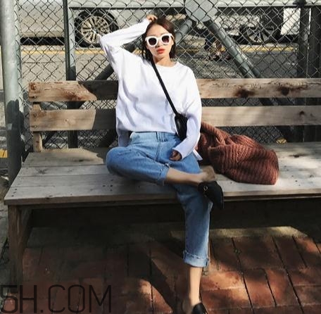 牛仔褲上的血漬怎么洗掉？牛仔褲沾上血怎么洗？