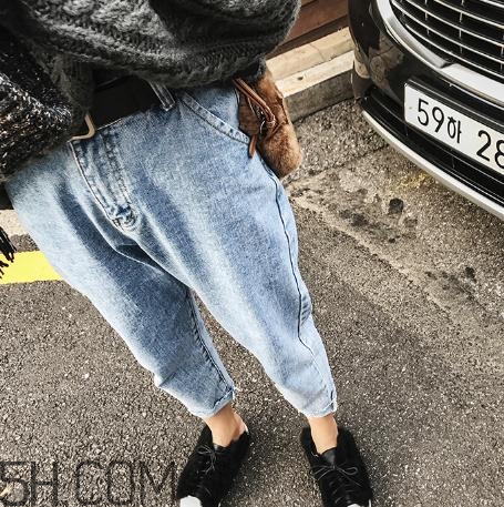 牛仔褲粘上口香糖怎么除掉？牛仔褲上的機油怎么洗掉？