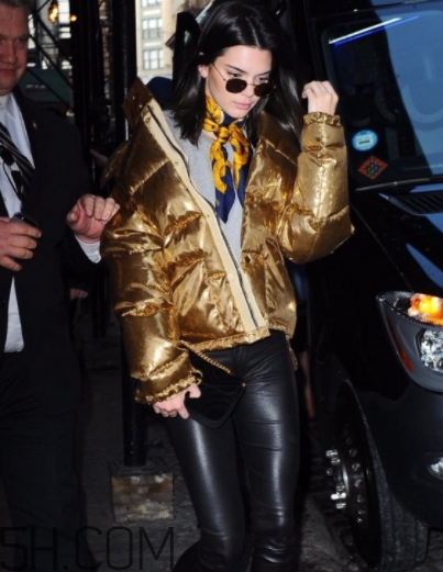 2018年流行什么大衣？2018流行大衣顏色