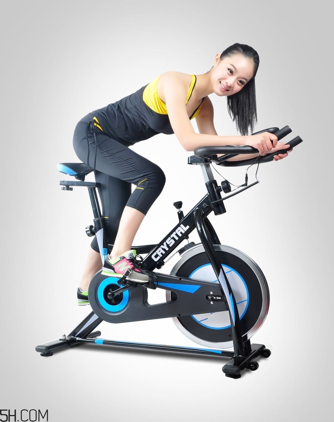 騎動感單車穿什么鞋好？騎動感單車穿什么衣服好？