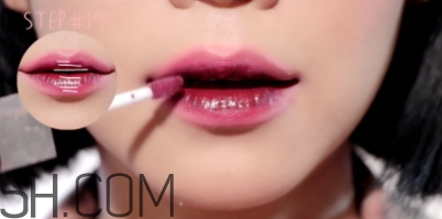 2018年流行什么唇妝？2018年流行唇妝怎么化