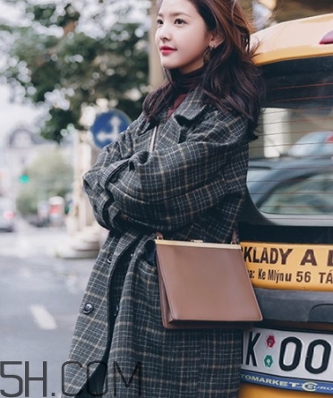 2018流行什么衣服？2018流行衣服搭配