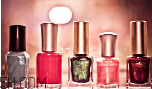 指甲油干了怎么辦？指甲油干了加酒精可以嗎？