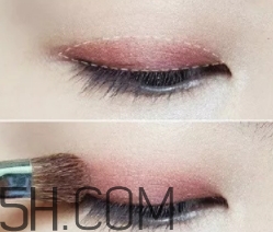 2018年流行什么眼影顏色？2018年眼影流行色