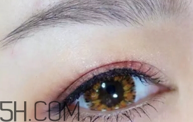 2018年流行什么眼影顏色？2018年眼影流行色