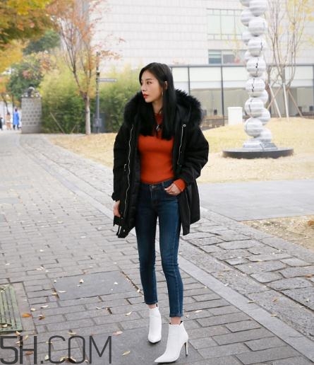 棉襖配牛仔褲好看嗎？棉服搭配牛仔褲圖片