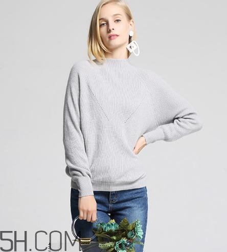 羊絨衫能用洗衣機(jī)甩干嗎？羊絨衫可以脫水嗎？