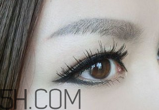 怎么紋美瞳線好看？紋美瞳線的危害