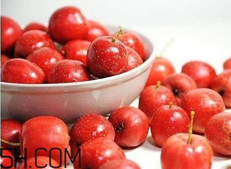 吃山楂對健康有什么好處？糖尿病人可以吃山楂嗎？