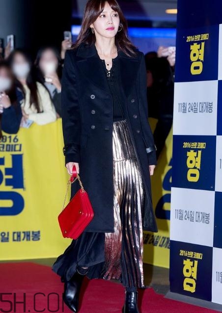 切斯特大衣有什么特點？切斯特大衣的由來