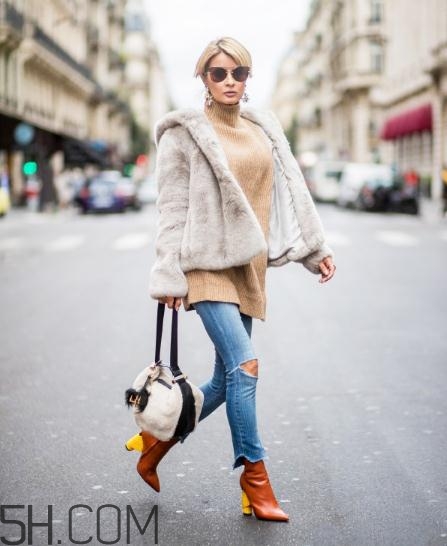 焦糖色鞋子配什么衣服？焦糖色鞋子搭配圖片