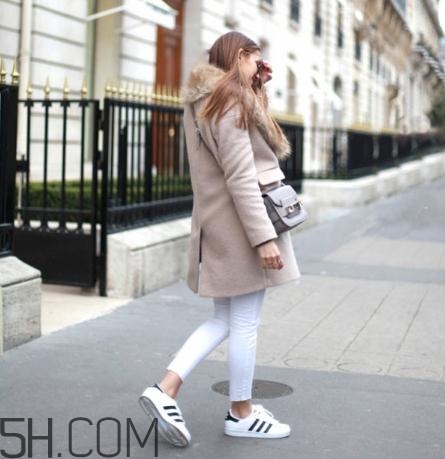 雙面羊絨大衣可以水洗嗎？雙面羊絨大衣能用洗衣機(jī)洗嗎？