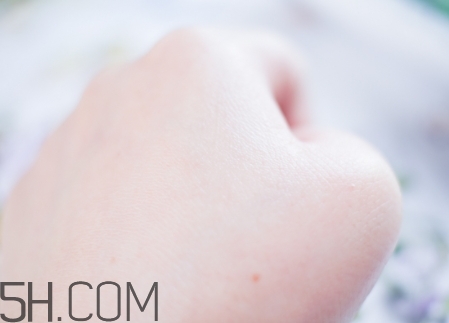 鉛筆是指什么牌子？鉛筆是什么護(hù)膚品？