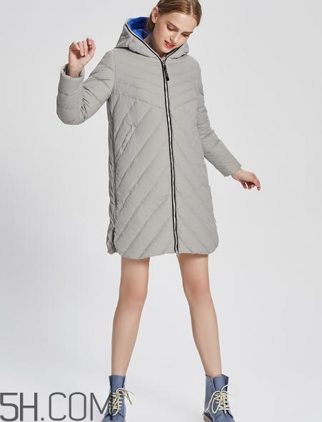 艾萊依羽絨服有折扣嗎？艾萊依羽絨服廠家在哪？