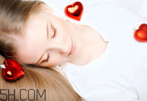 婦炎潔是酸性還是堿性？婦炎潔是什么顏色的？