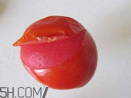 如何快速給西紅柿去皮？西紅柿怎么去皮比較快？