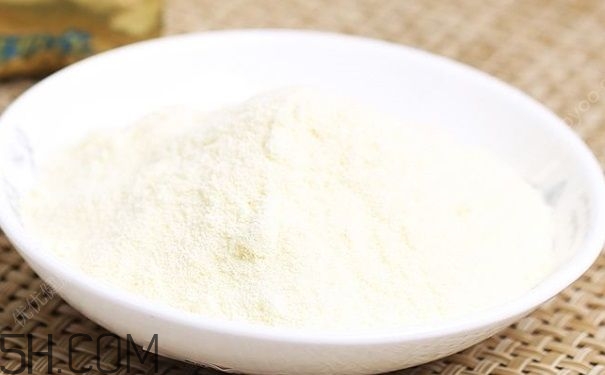 成人為什么也要喝奶粉？成人喝奶粉的好處有哪些？