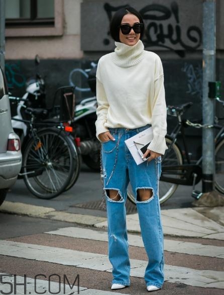 冬天破洞牛仔褲怎么搭配？破洞牛仔褲冬天怎么穿？