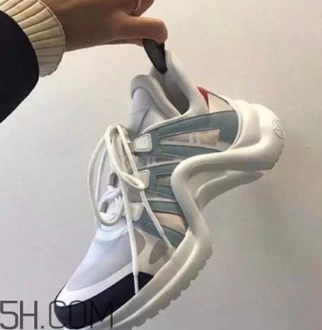 老爹鞋是什么意思？老爹鞋是什么牌子？