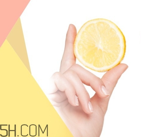 刷酸后皮膚要怎么修復(fù)？臉?biāo)⑺徇^(guò)度怎么修復(fù)