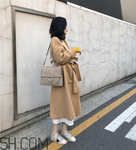 雙面呢大衣會掉毛嗎？雙面呢大衣掉毛怎么辦？