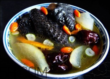 女人可以在月經(jīng)期獻(xiàn)血嗎？獻(xiàn)血可以在月經(jīng)期間嗎？