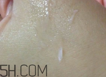 豬油膏要卸妝嗎？豬油膏怎么卸妝？