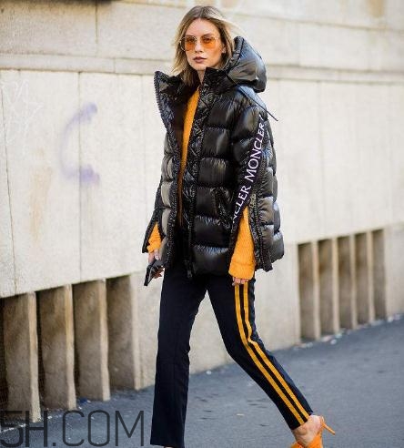 moncler羽絨服多少錢(qián)？moncler羽絨服價(jià)格