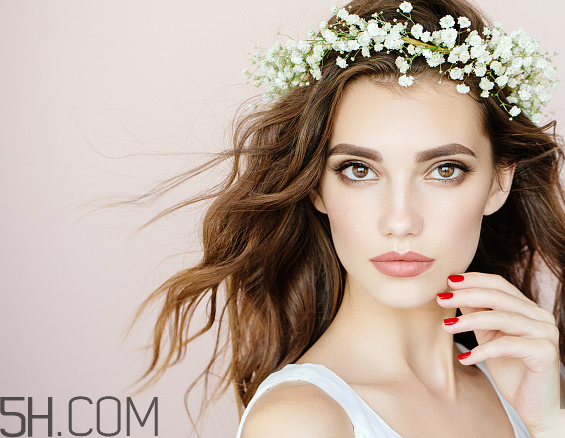 潔爾陰是中藥成分嗎？潔爾陰是純中藥嗎？