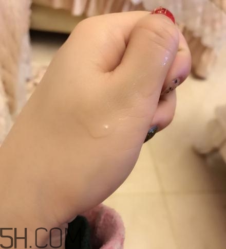 春紀眼霜怎么樣？春紀眼霜好用嗎？