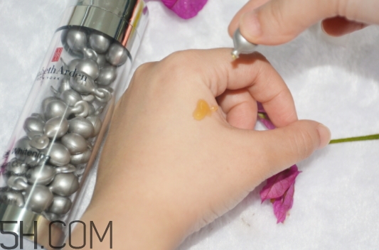 雅頓白手套膠囊怎么用？雅頓白手套膠囊晚上用還是白天用