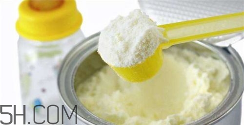 成人喝哪些奶粉好？適合成人喝的奶粉有哪些？