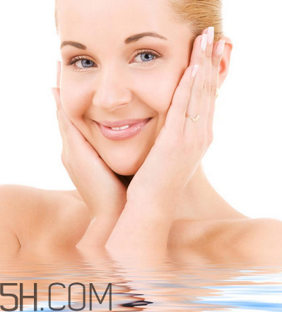 潔爾陰一次用多少毫升？潔爾陰一次洗多久？