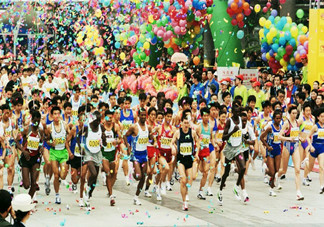 跑馬拉松可以喝紅牛嗎？跑馬拉松前什么時候喝紅牛最好？