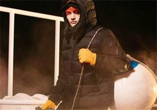 moncler羽絨服多少錢(qián)？moncler羽絨服價(jià)格