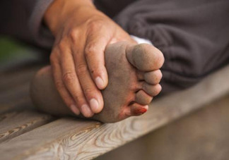 腳氣可以用酒精消毒嗎？腳氣可以用碘伏消毒嗎？