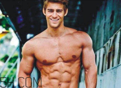 增肌可以吃左旋肉堿嗎啊？增肌吃什么食物好？