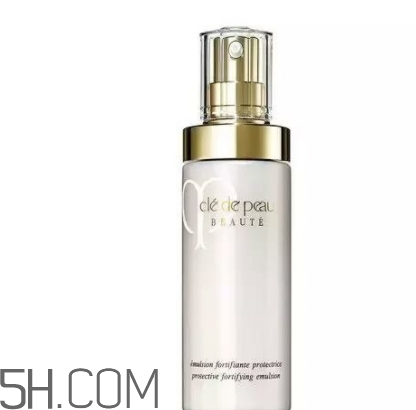 雪肌精雪水搭配什么用？雪肌精雪水搭配什么乳液