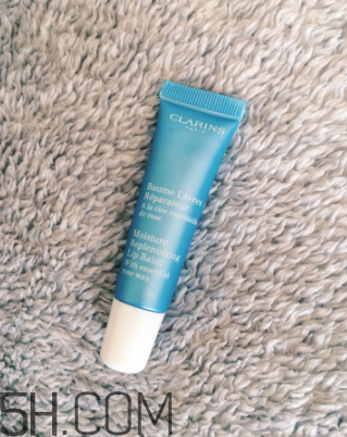 嬌韻詩藍管唇膏孕婦能用嗎？嬌韻詩藍管唇膏怎么樣？