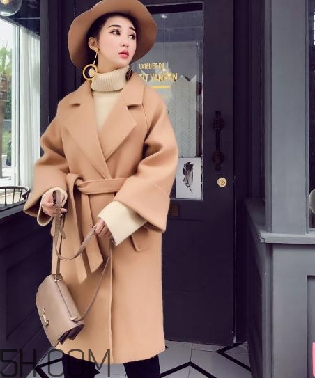 馬海毛大衣掉毛嗎？馬海毛大衣掉毛怎么辦？