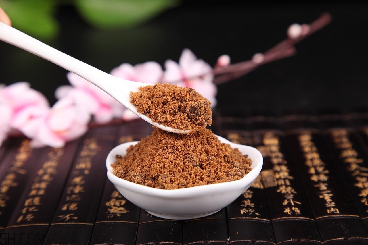 紅豆薏米加紅糖好嗎？紅豆薏米加紅糖的功效有哪些？