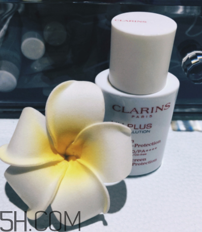 嬌韻詩(shī)隔離霜好不好用？嬌韻詩(shī)隔離霜油嗎？