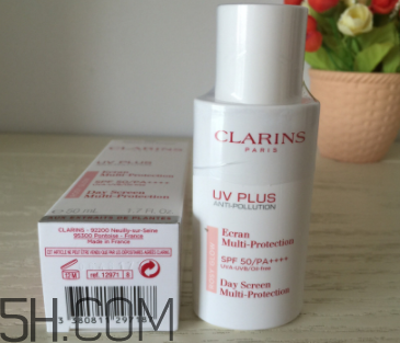 嬌韻詩(shī)隔離霜好不好用？嬌韻詩(shī)隔離霜油嗎？