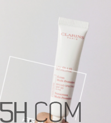 嬌韻詩(shī)隔離霜好不好用？嬌韻詩(shī)隔離霜油嗎？