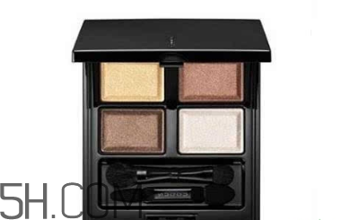 suqqu是什么旗下的？suqqu眼影01試色