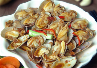 花甲需要焯水嗎？吃花甲不能吃什么？