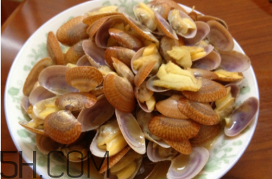 花甲需要焯水嗎？吃花甲不能吃什么？